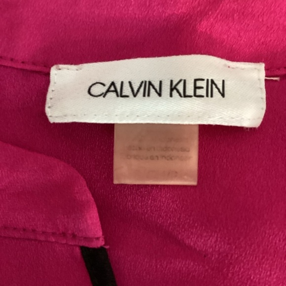 Calvin Klein Sleeveless Split Neck Blouse Fuchsia Pink Small - Picture 6 of 7